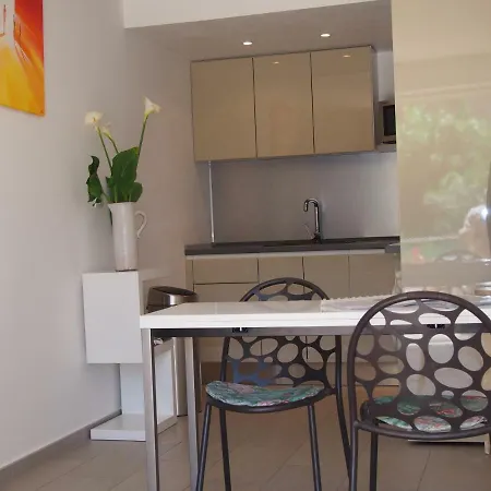 Διαμέρισμα Maison De - Casa Mezanaccia Avec Terrasse Fleurie Meuble Tourisme 3 Etoiles *