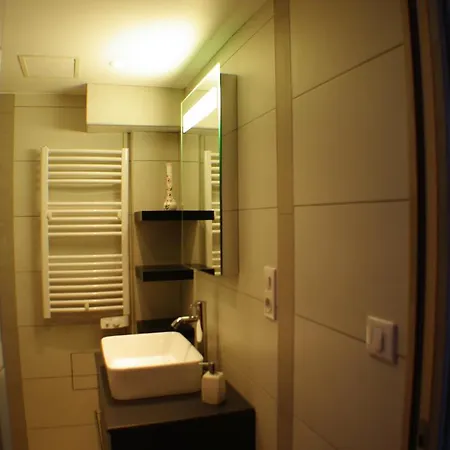 Lägenhet Maison De - Casa Mezanaccia Avec Terrasse Fleurie Meuble Tourisme 3 Etoiles Santa-Lucia-di-Tallano