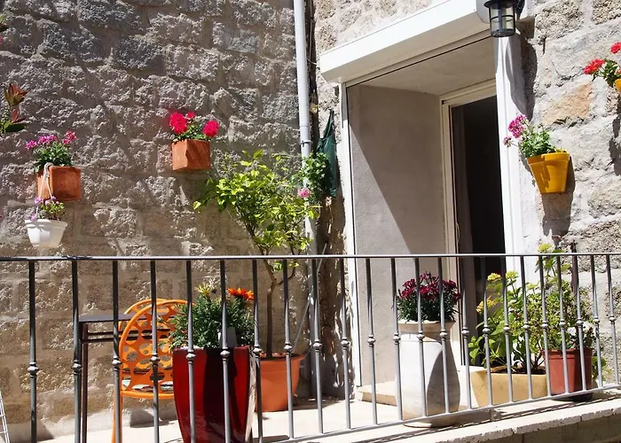 Maison De - Casa Mezanaccia Avec Terrasse Fleurie Meuble Tourisme 3 Etoiles Lejlighed *